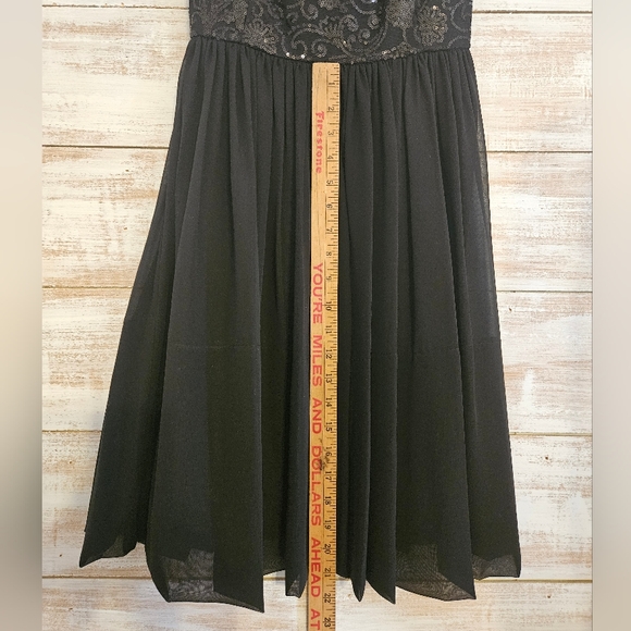 NWT Max and Cleo dress, Little Black Dress, size 2 - Picture 7 of 9